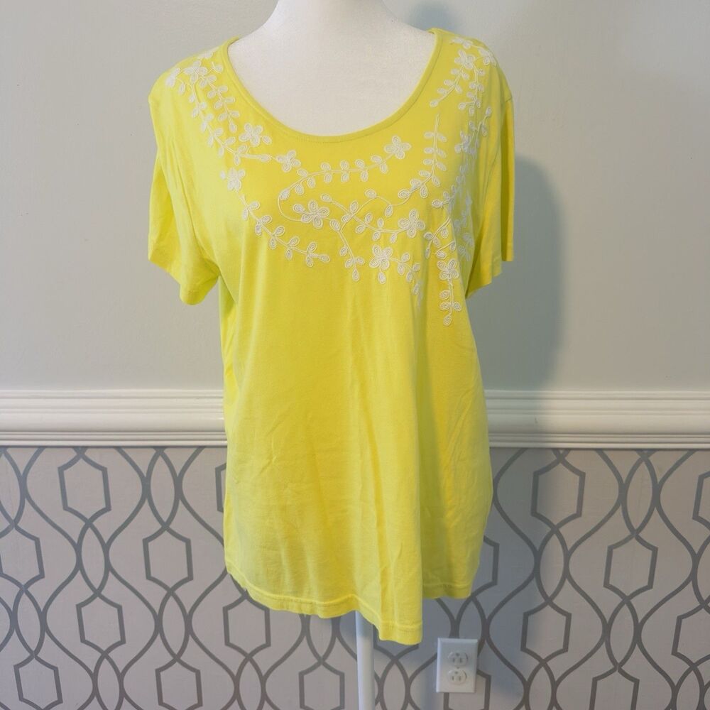 Croft & Barrow Lime Green T-shirt Pullover NWT Short Sleeve White Applique SZ L